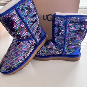 UGG Classic Short Blue Sequin Boots- Excellent Condition